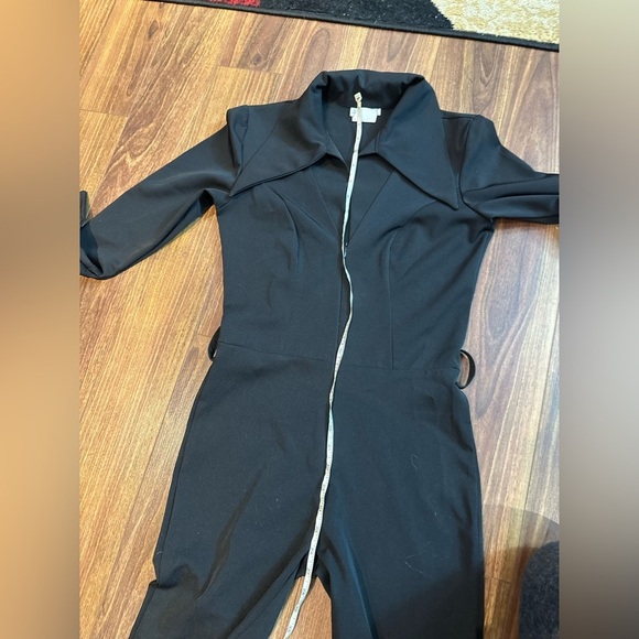 Fun sexy jumpsuit - Picture 8 of 10